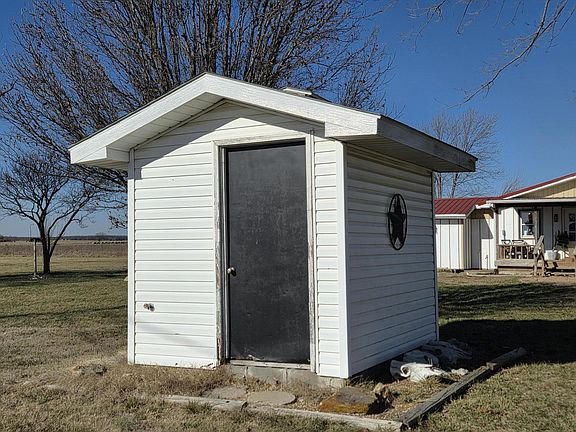 5th image of 18000 County Road 121