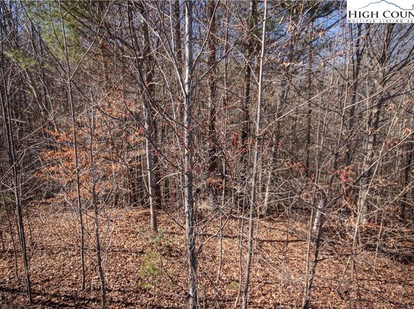 742 SE Chatsworth Street, Lenoir, NC 28645