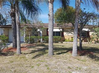 4751 Blossom Dr, Holiday, FL 34690