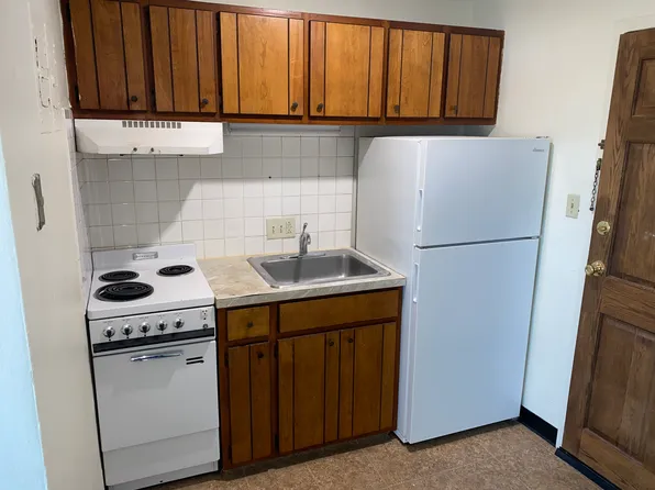 105 N Clark St #302, Cape Girardeau, MO 63701