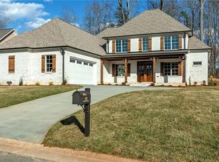 9270 Sparrow Hawk Ct, Lewisville, NC 27023