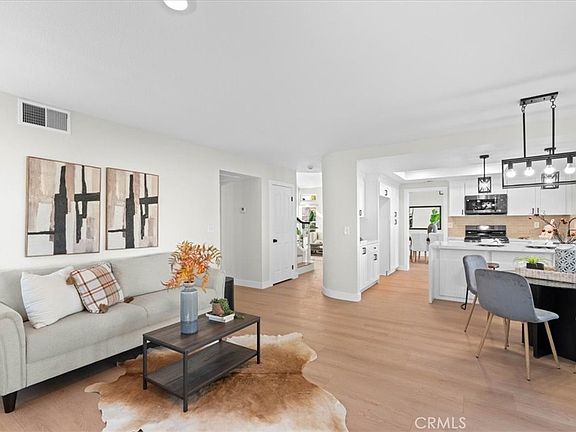 5th image of 19202 Bergamont Dr