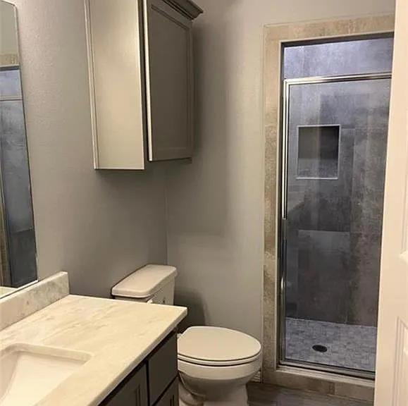 521 N Cynthia St #2 — Photo 3