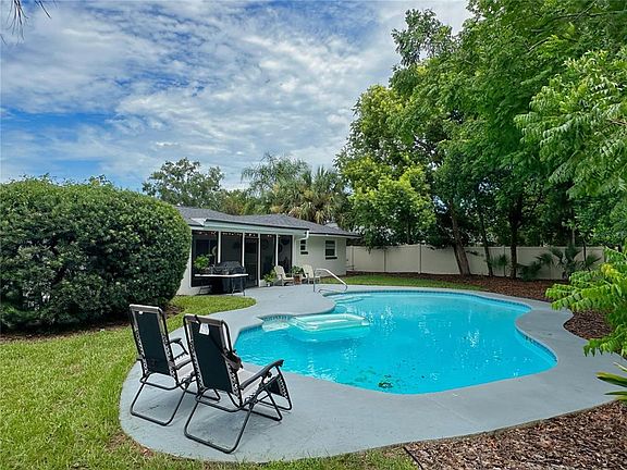 2nd image of 4858 BRENDA DRIVE