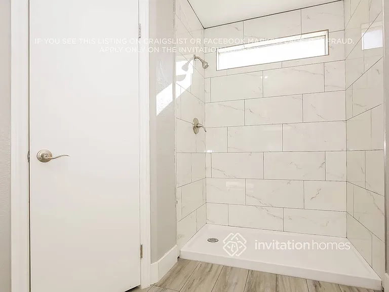 5332 Acacia Grove St — Photo 9