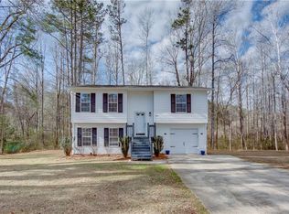 871 Tall Deer Dr, Fairburn, GA 30213