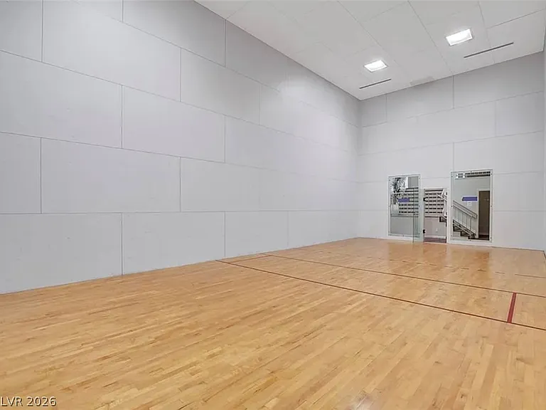3121 Siena Cir — Photo 37