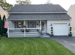 84 Wheeler Ave, Springfield, MA 01118