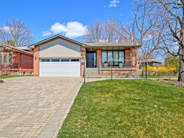 3069 Given Rd, Mississauga, ON L5A 2N2