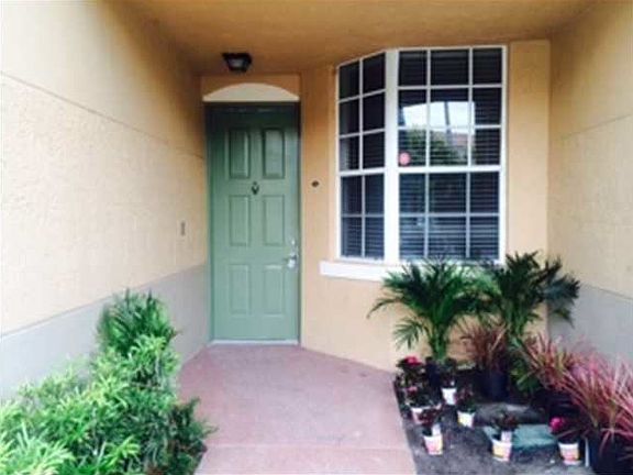 3rd image of 4921 Leeward Ln #3403