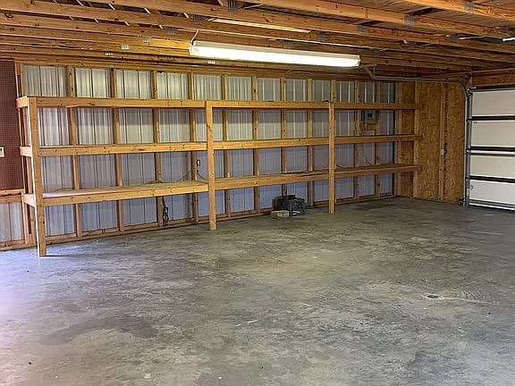 3rd image of 774 County Road 803