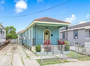 1726 Congress St, New Orleans, LA 70117