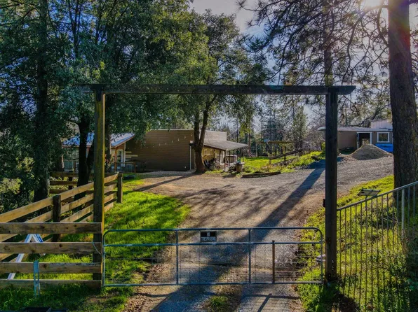 5030 Marshall Rd, Garden Valley, CA 95633