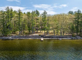 30 Windward Shore Rd, Raymond, ME 04071