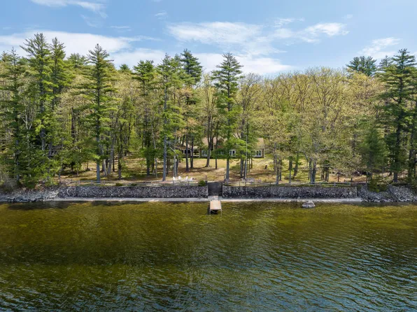 30 Windward Shore Road, Raymond, ME 04071