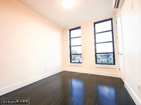 Rented by Greenrock Management | media 14