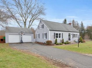 471 Cherry Brook Rd, Canton, CT 06019