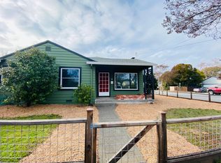 1725 Beaver St, Santa Rosa, CA 95404
