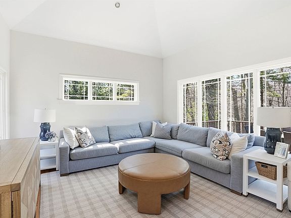 5th image of 95 Black Rock Dr #95