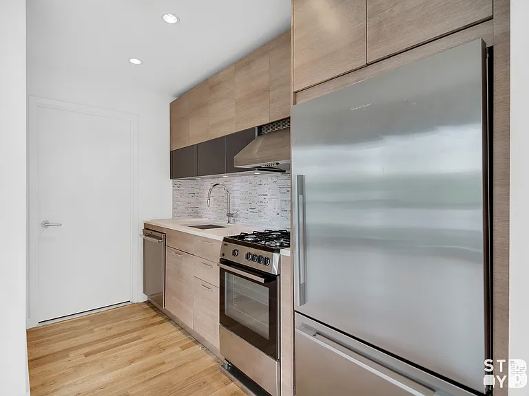 333 Greene Ave #4B — Photo 5