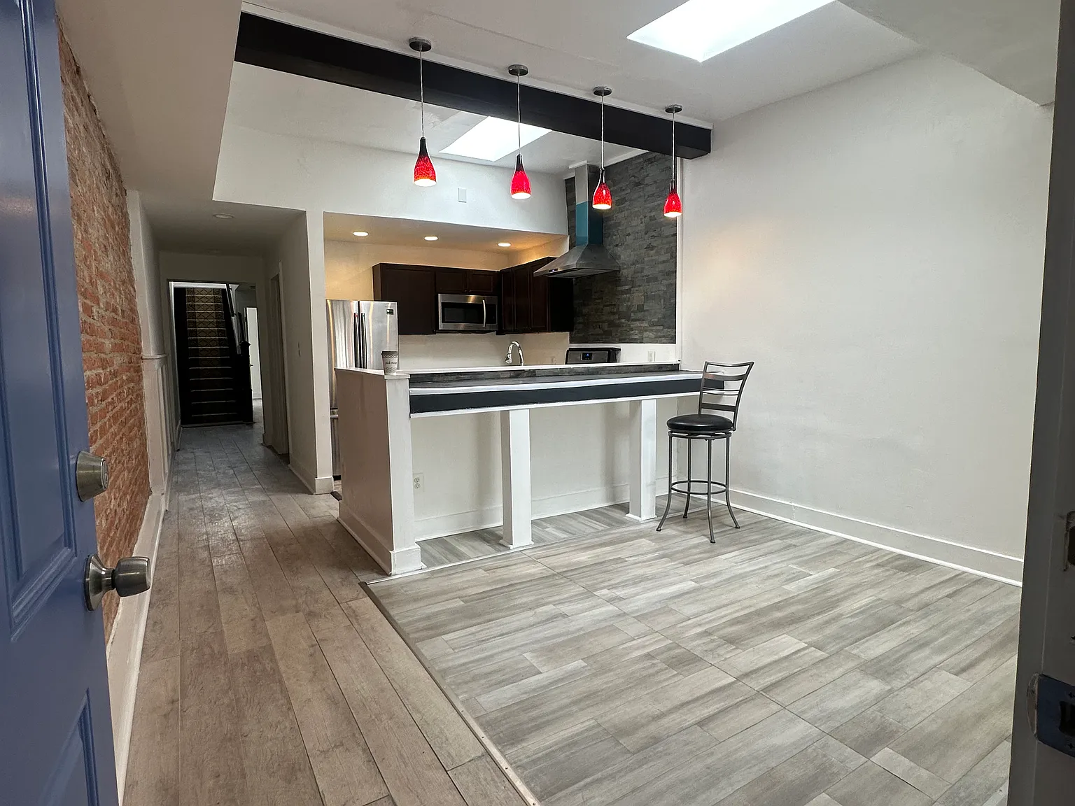 781 Washington Blvd — Photo 1