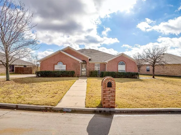 1805 Bertram Dr, Mansfield, TX 76063