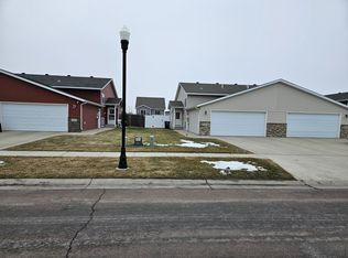 3293 62nd Ave S, Fargo, ND 58104