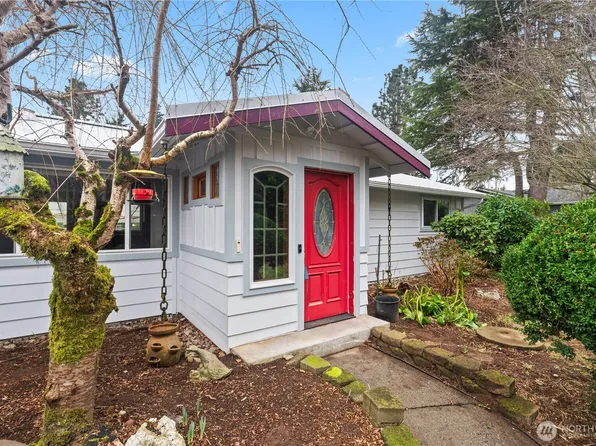 1661 Grandview Place, Ferndale, WA 98248