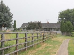 976 Cherry Orchard Loop, Hamilton, MT 59840