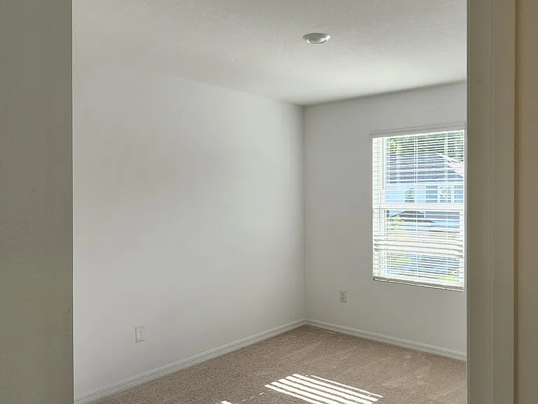 2136 Hallier Cv — Photo 18