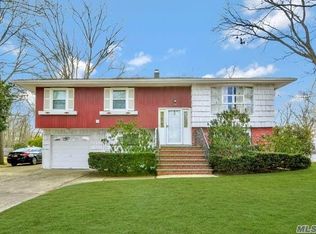 364 Furrows Rd, Holbrook, NY 11741