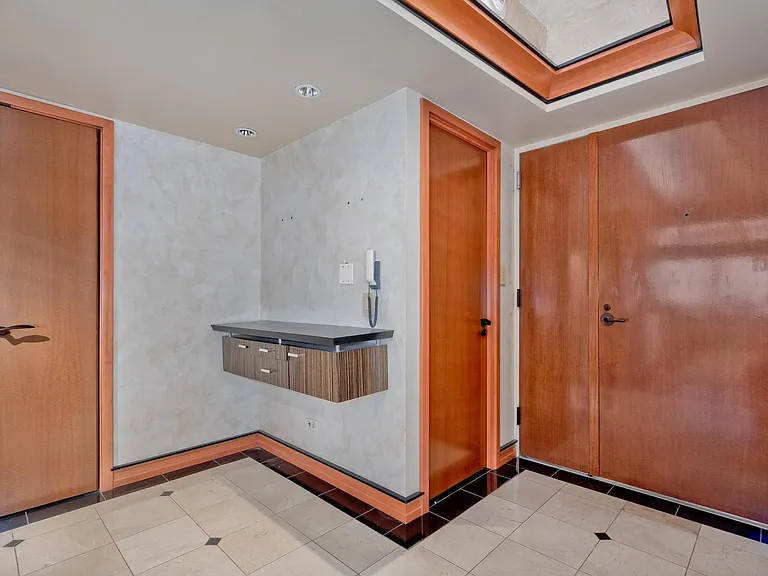 175 E Delaware Pl #9007 — Photo 20