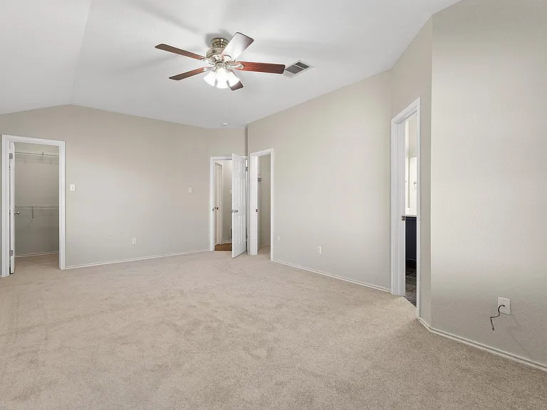 3812 Eagles Nest St — Photo 17
