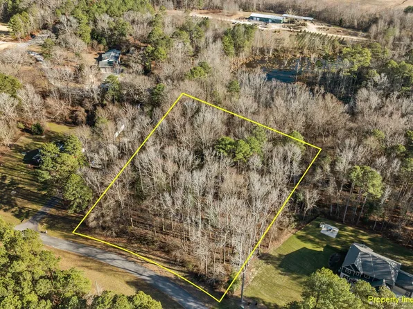 7128 Trappers Ct #4, Zebulon, NC 27597