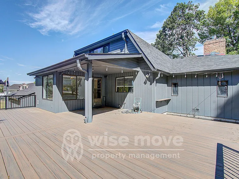 4001 NW 127th St — Photo 44