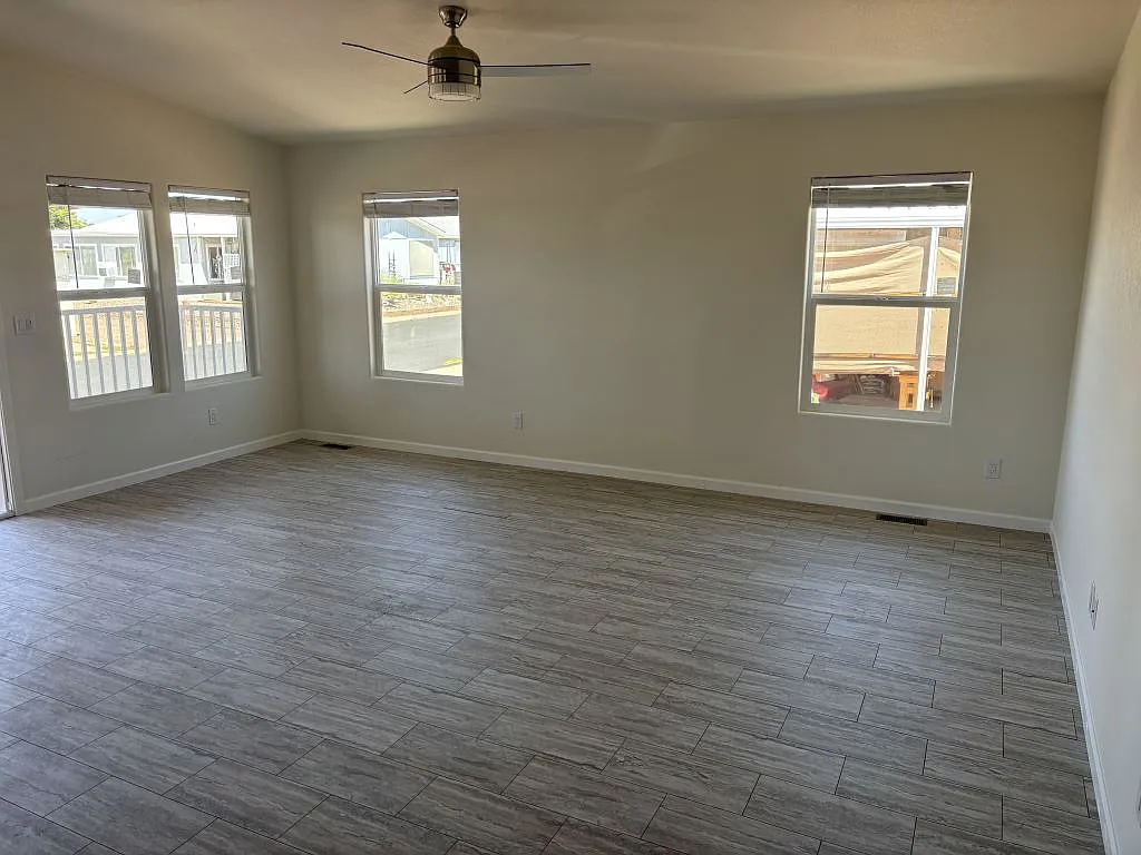 2 bed, 2.0 bath, 1500 sqft, $1,399 — Photo 4