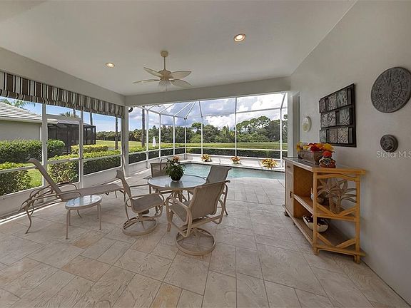 3rd image of 326 Lansbrook Dr