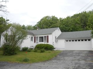 335 Titusville Rd, Poughkeepsie, NY 12603