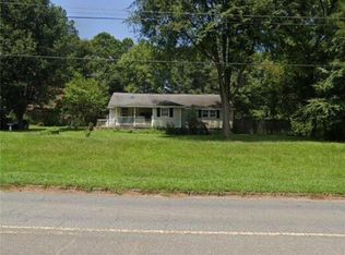 1381 Allgood Rd, Marietta, GA 30062