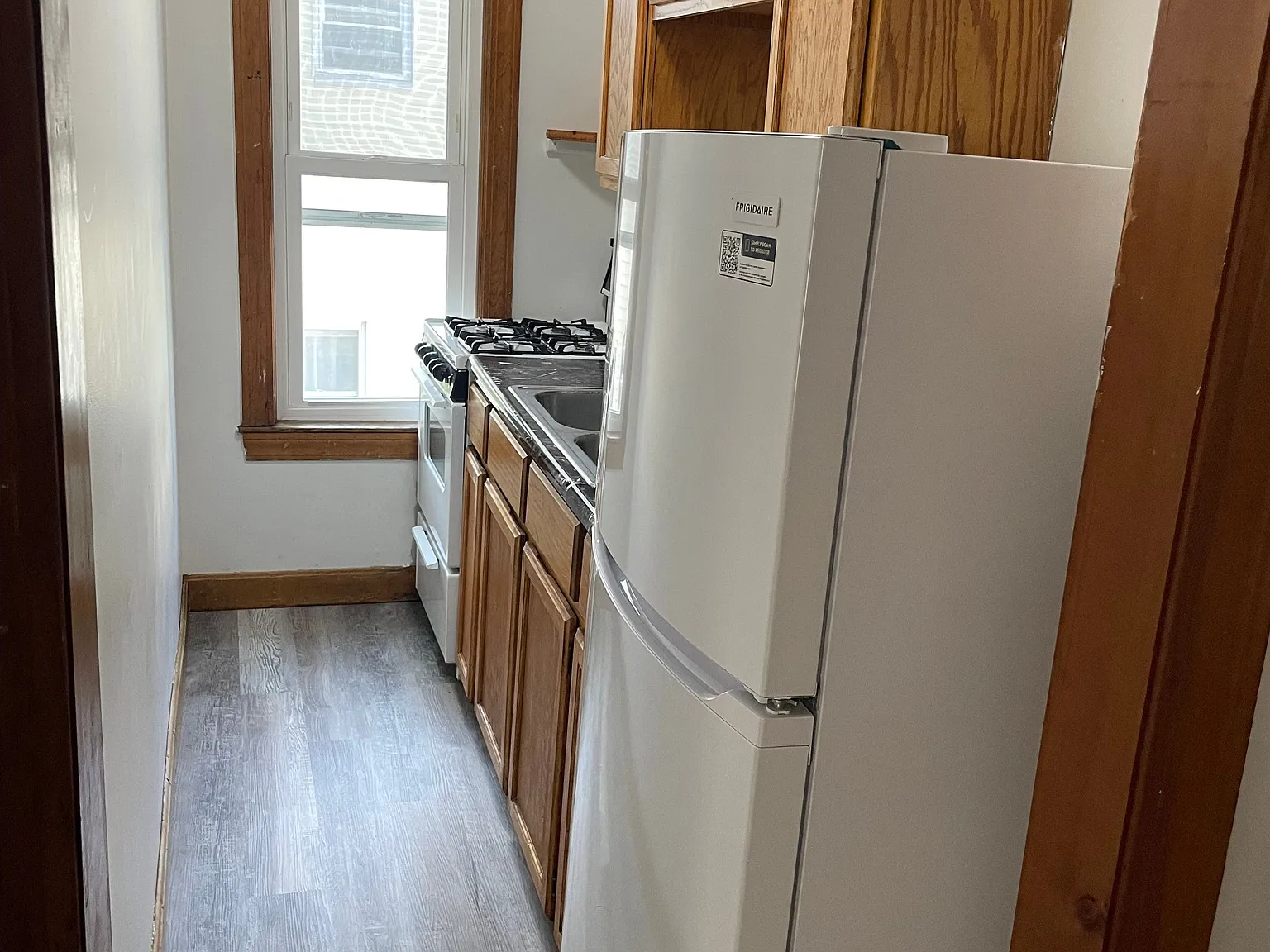 2 bed, 1.0 bath, 796 sqft, $1,500 — Photo 2