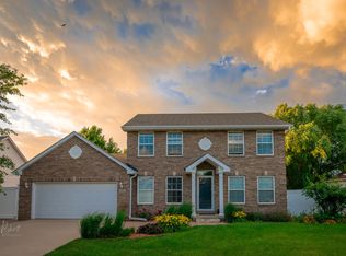 2321 Sundown Dr, Ames, IA 50014
