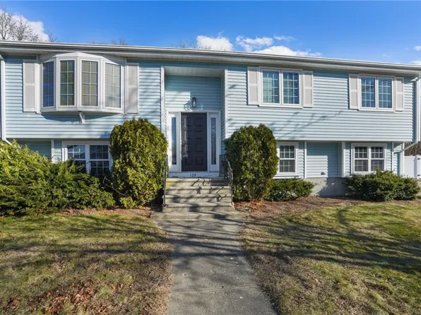 126 Rice Ave, East Providence, RI 02914