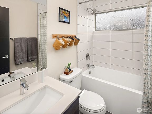 5th image of 8358 19th Ave NW #B