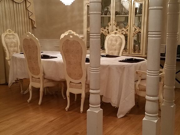 Formal dining room