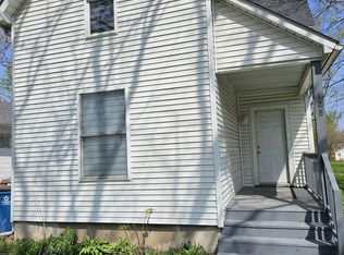 128 N Jackson St, Crown Point, IN 46307