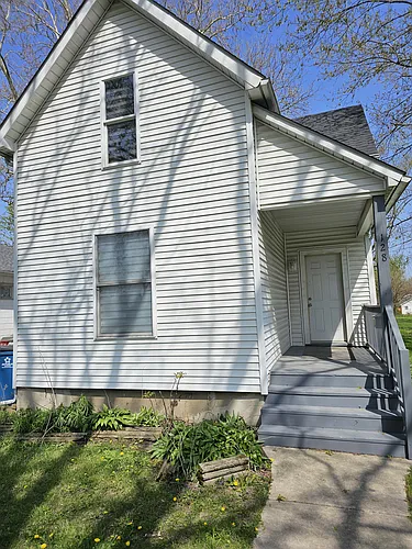 128 N Jackson St Photo 1