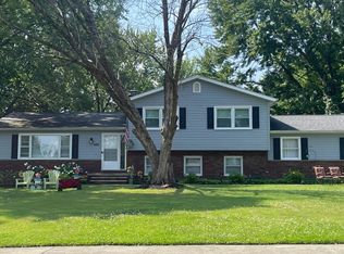 494 Atterbury Blvd, Hudson, OH 44236