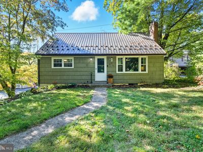 530 W Main St, Boalsburg, PA, 16827