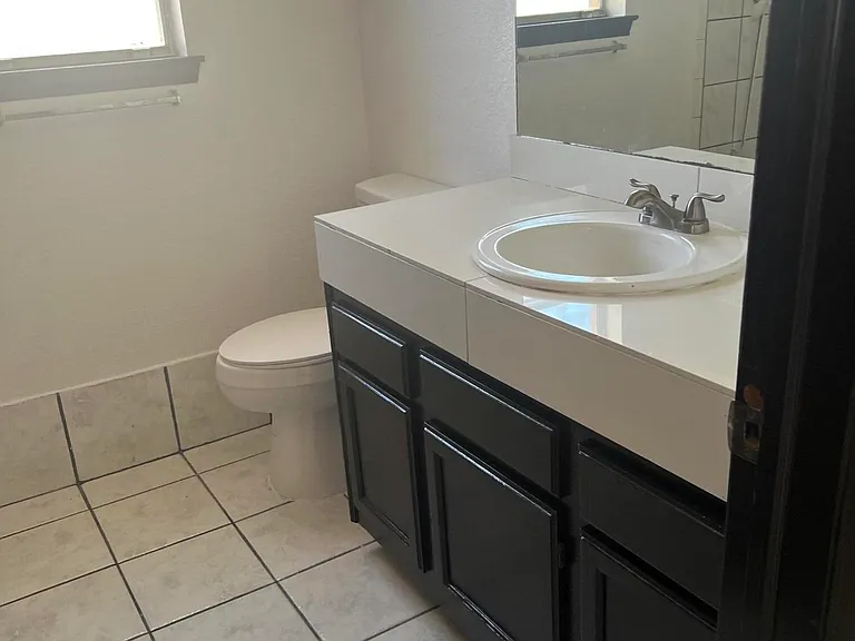 7772 Iroquois Dr — Photo 8
