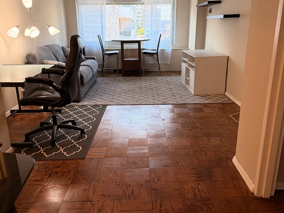 2401 H St NW #701